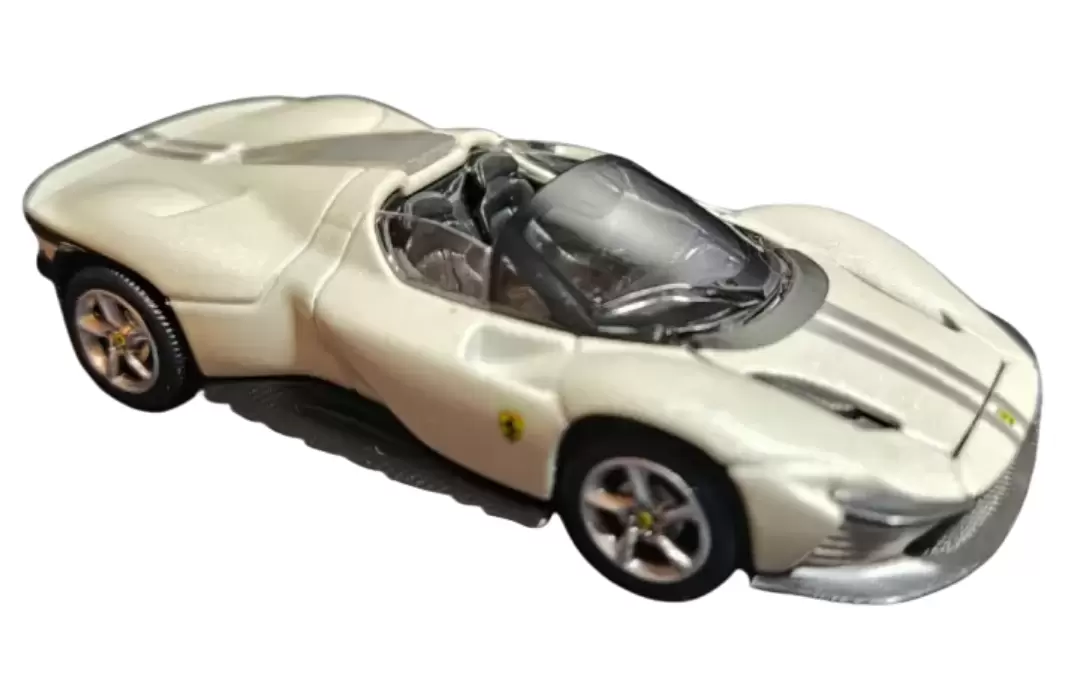 Foto da miniatura Bburago Ferrari Daytona SP3 na cor Branco