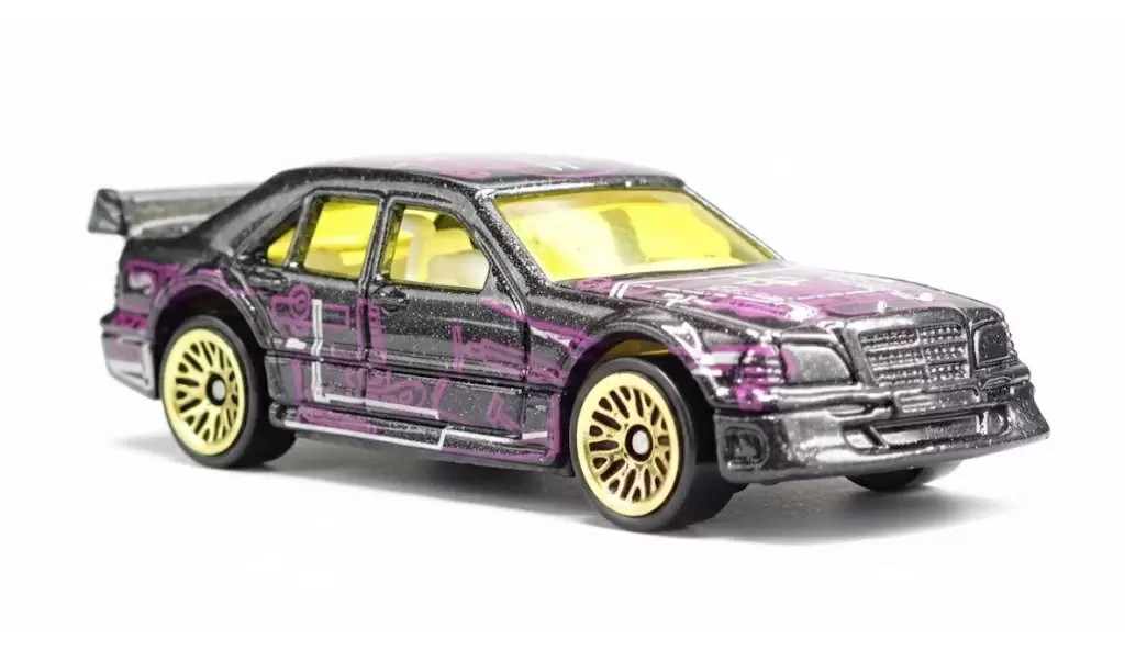 Foto da miniatura Hot Wheels Mercedes C-Class na cor Preto