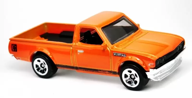 Foto da miniatura Hot Wheels Datsun 620 na cor Laranja