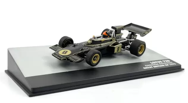 Foto da miniatura IXO Lotus 72D Ford Cosworth Emerson Fittipaldi 1972 na cor Preto