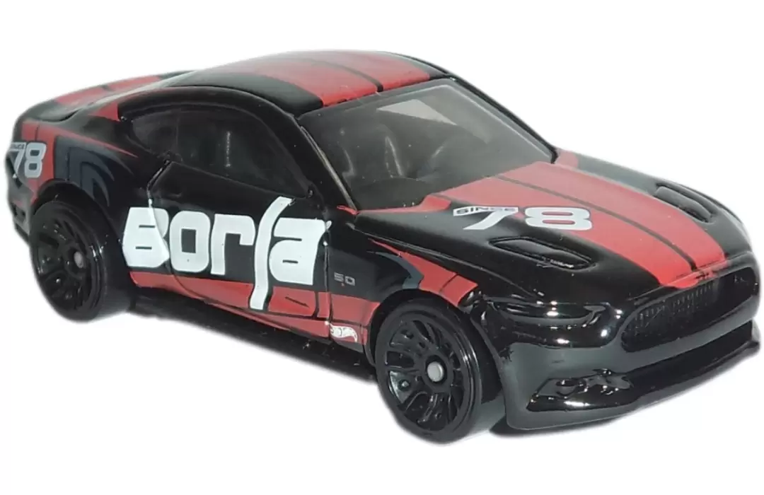 Foto da miniatura Hot Wheels 2015 Ford Mustang GT na cor Preto