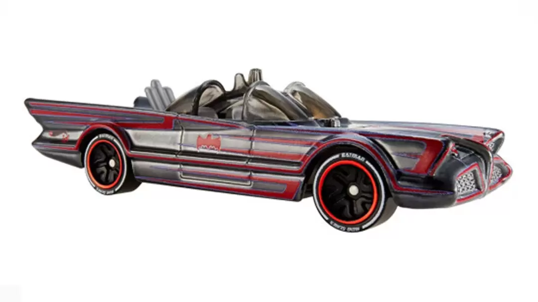 Foto da miniatura Hot Wheels 1966 TV Series Batmobile na cor Preto