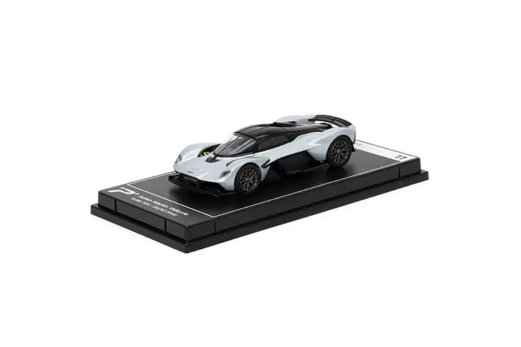 Foto da miniatura PosterCars Aston Martin Valkyrie na cor Prata