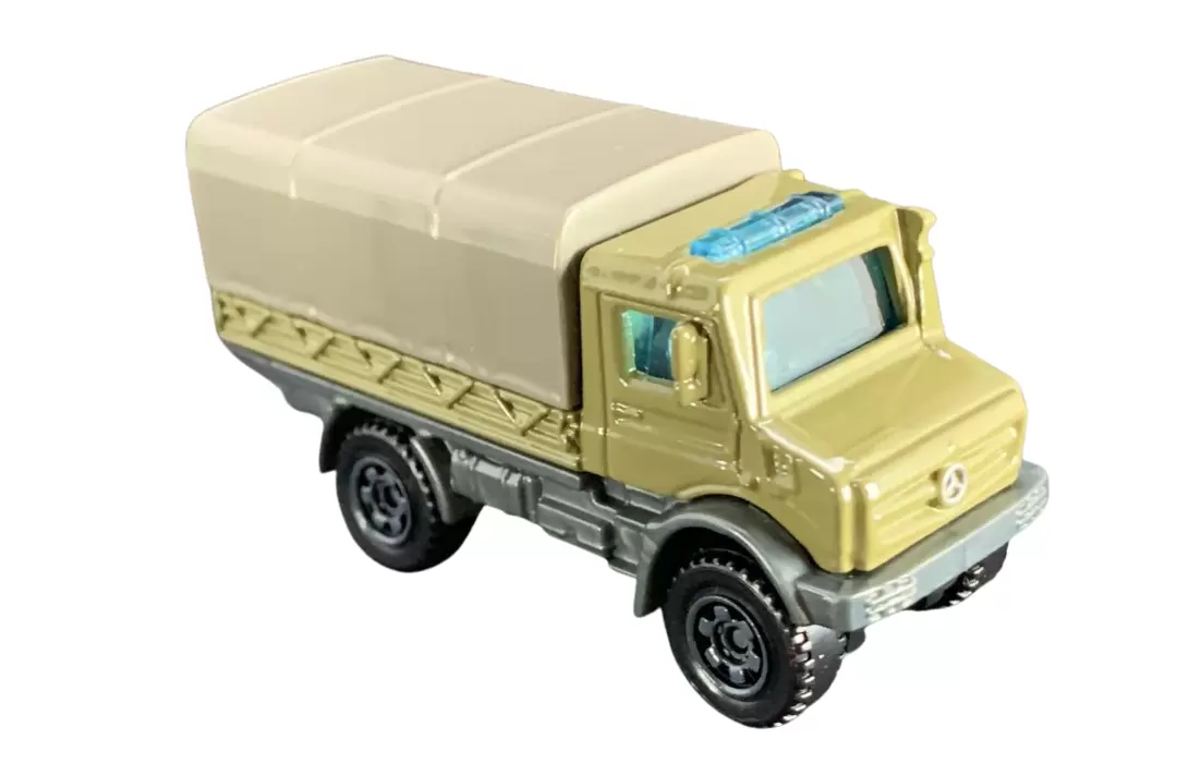 Foto da miniatura Matchbox Mercedes-Benz Unimog U5023 na cor Verde