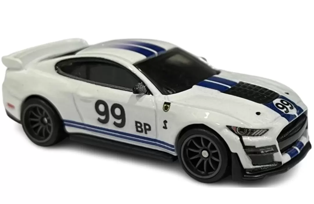 Foto da miniatura Hot Wheels 20 Ford Shelby GT500 na cor Branco