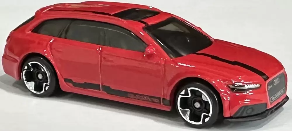 Foto da miniatura Hot Wheels 17 Audi RS 6 Avant na cor Vermelho