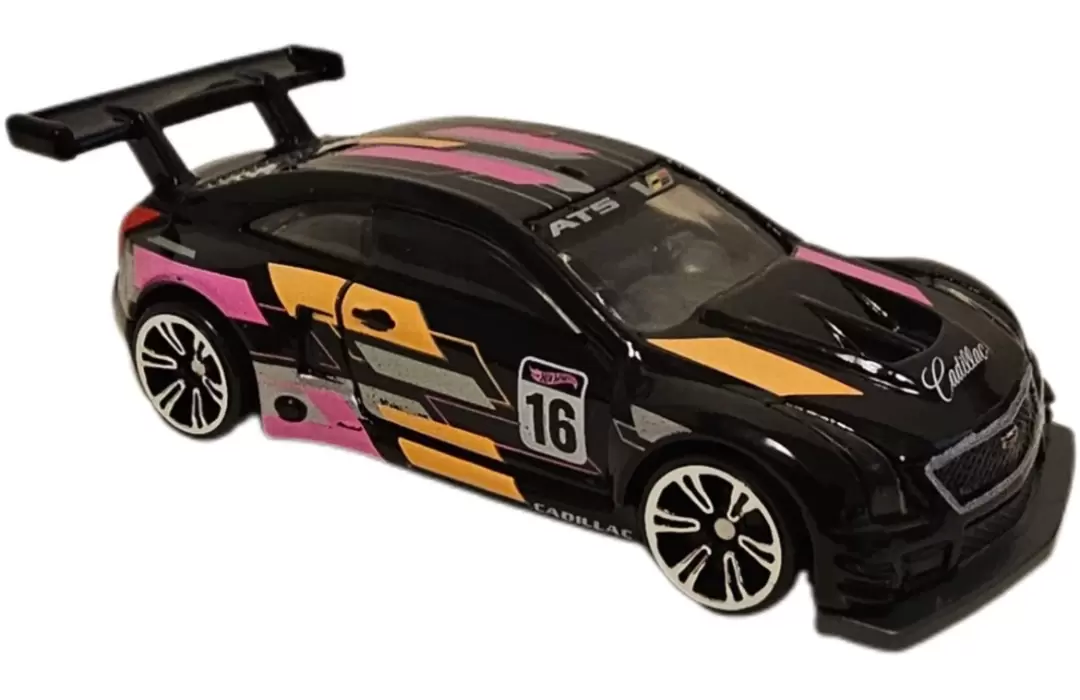 Foto da miniatura Hot Wheels 16 Cadillac ATS-V R na cor Preto