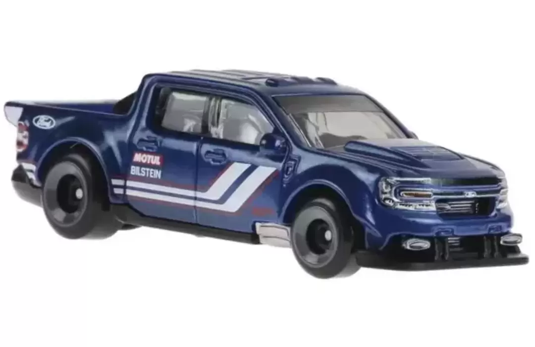 22 Ford Maverick Custom