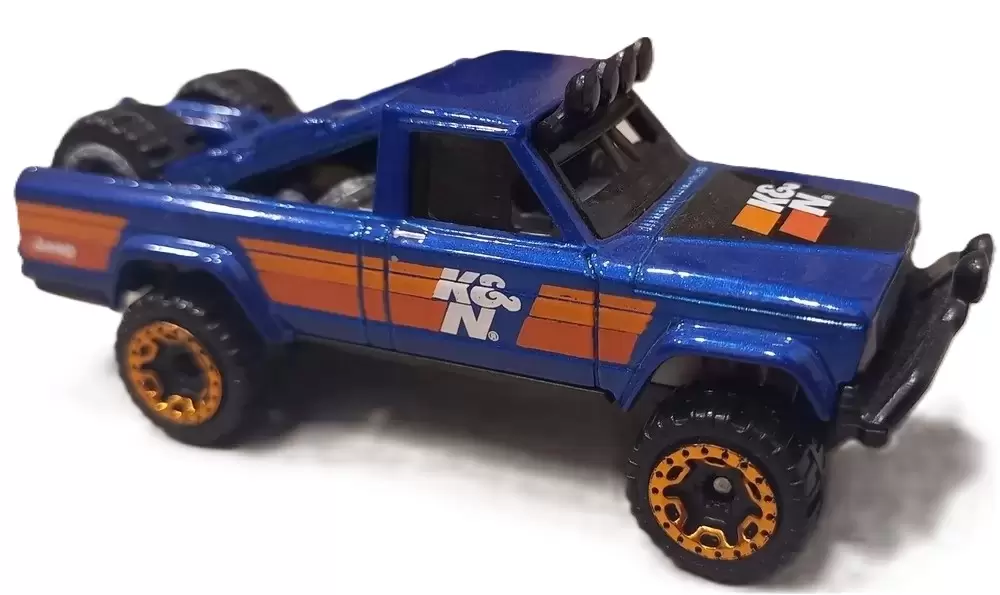 Foto da miniatura Hot Wheels 75 Jeep J10 na cor Azul