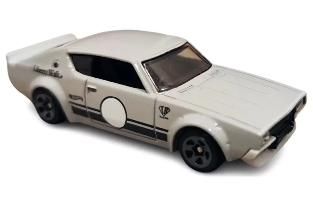 Foto da miniatura Hot Wheels Nissan Skyline 2000GT-R LBWK na cor Cinza