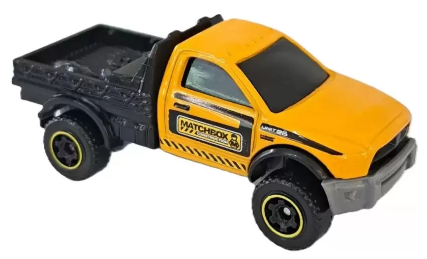 Foto da miniatura Matchbox 2016 Ram Flatbed na cor Laranja
