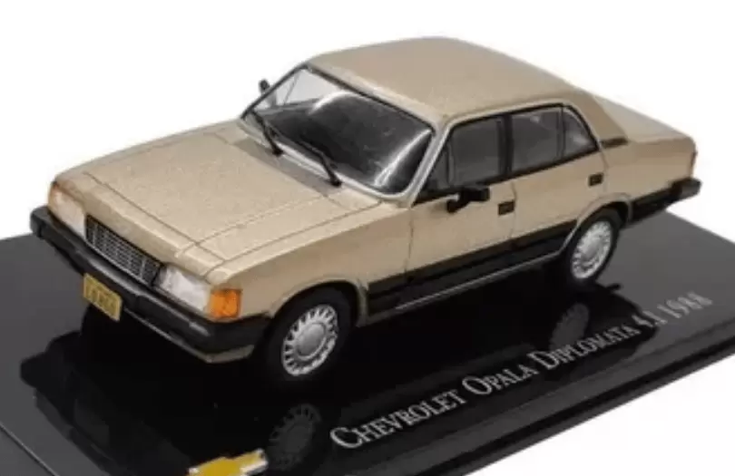 Foto da miniatura IXO Chevrolet Opala Diplomata 4.1 1988 na cor Dourado