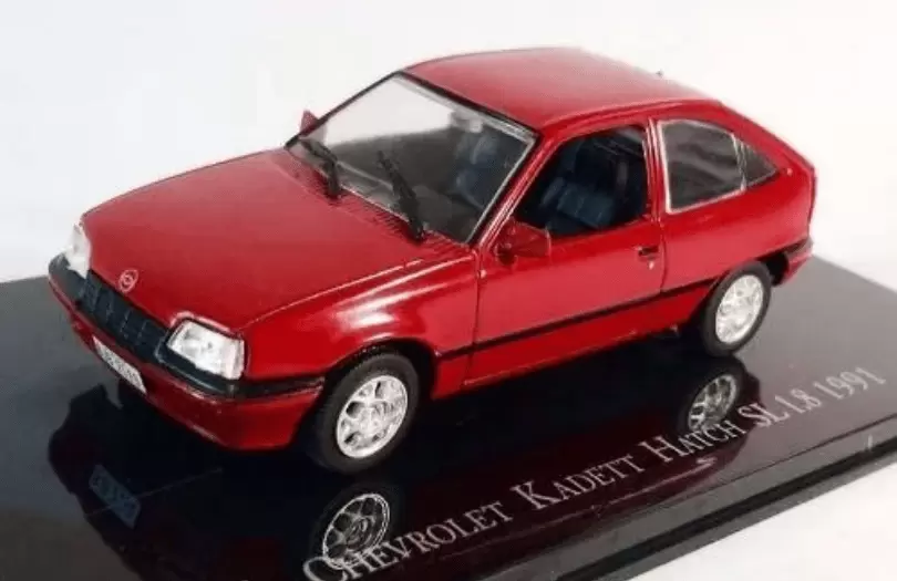 Foto da miniatura IXO Chevrolet Kadett Hatch SL 1.8 - 1991 na cor Vinho