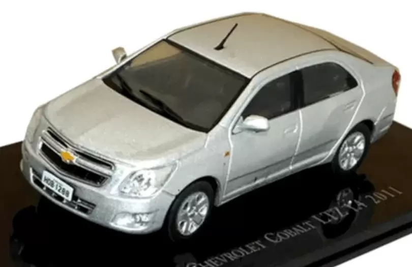 Foto da miniatura IXO Chevrolet Cobalt LT 1.4 - 2011 na cor Prata
