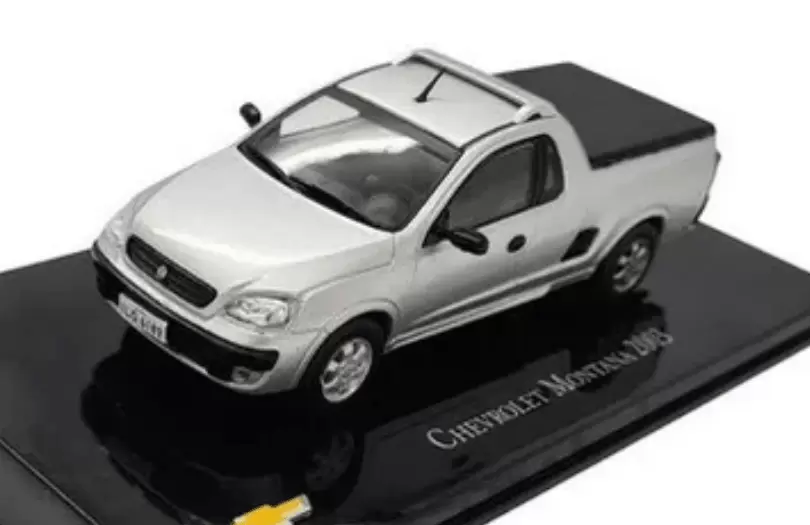 Foto da miniatura IXO Chevrolet Montana - 2003 na cor Prata