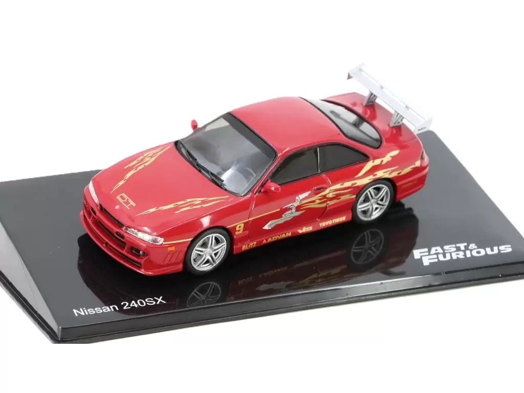 Foto da miniatura IXO Nissan 240SX na cor Vermelho