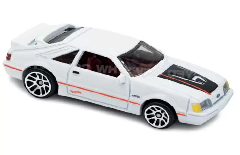 Foto da miniatura Hot Wheels 84 Ford Mustang SVO na cor Branco