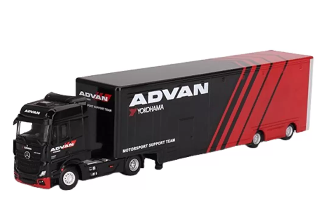 Foto da miniatura Mini GT Mercedes-Benz Actros w/ Racing Transporter "ADVAN" na cor Preto