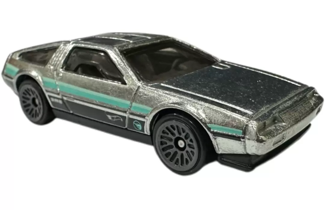Foto da miniatura Hot Wheels DMC Delorean (TH) na cor ZAMAC