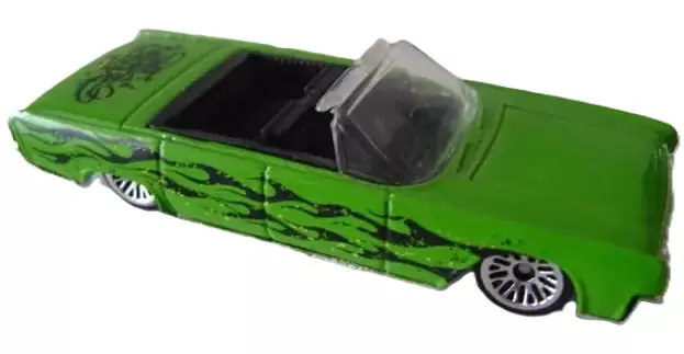 Foto da miniatura Hot Wheels 1964 Lincoln Continental na cor Verde