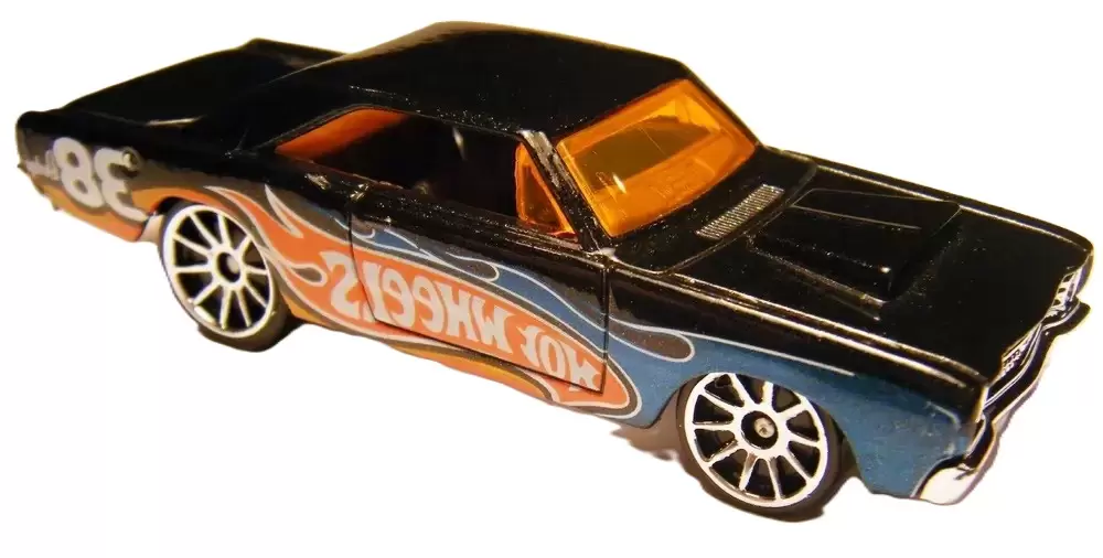 Foto da miniatura Hot Wheels 1968 Dodge Dart na cor Preto