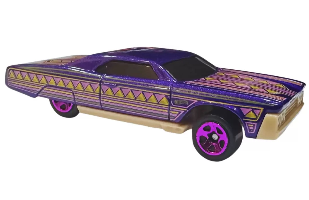 Foto da miniatura Hot Wheels Layin' Lowrider na cor Roxo