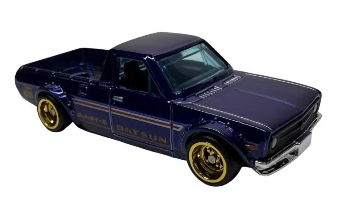 Foto da miniatura Hot Wheels 1975 Datsun Sunny Truck (B120) (STH) na cor Azul