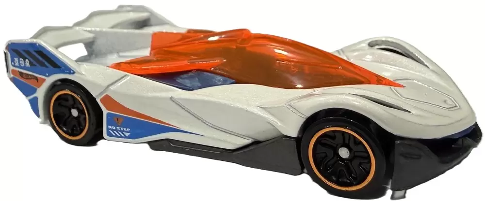 Foto da miniatura Hot Wheels X-cceleron na cor Branco