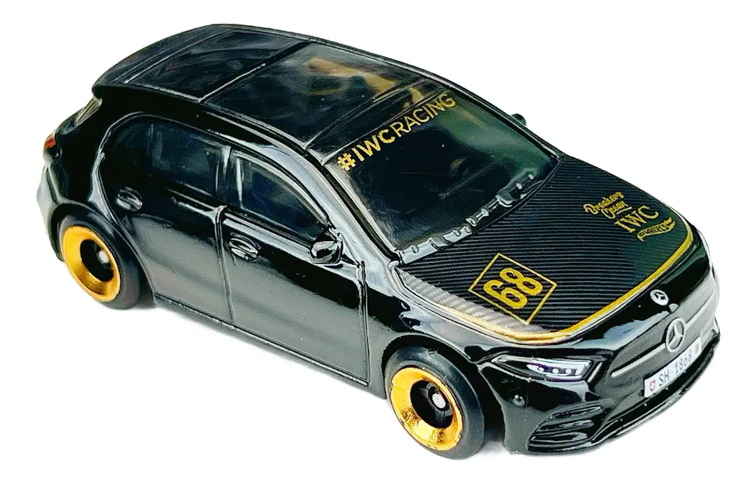 19 Mercedes-Benz A-Class