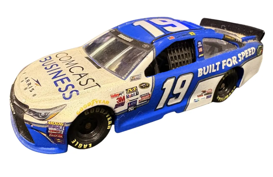 Toyota Camry #19 Carl Edwards (NASCAR 2015 - Comcast Business)