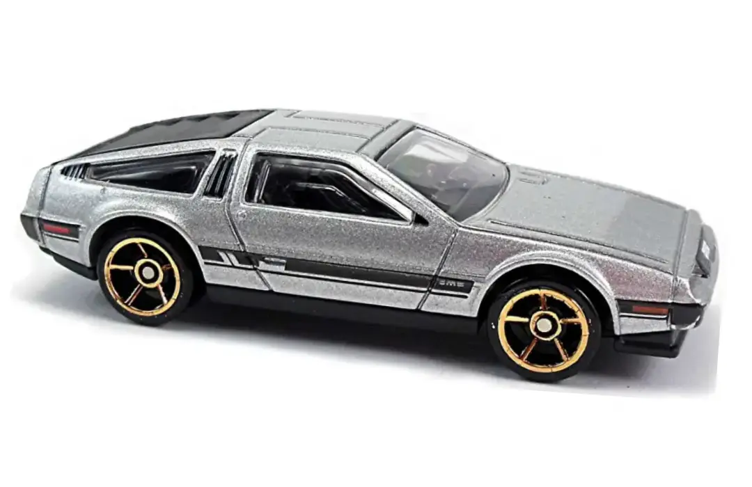 81 Delorean DMC-12