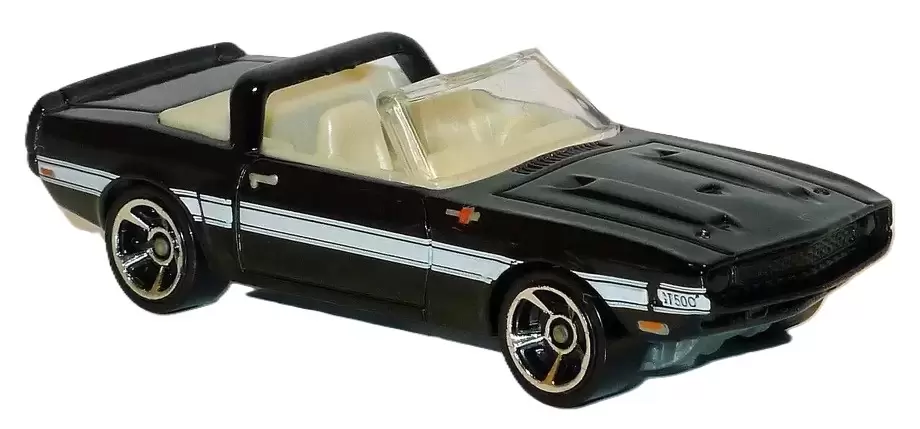 Foto da miniatura Hot Wheels 69 Shelby GT-500 na cor Preto