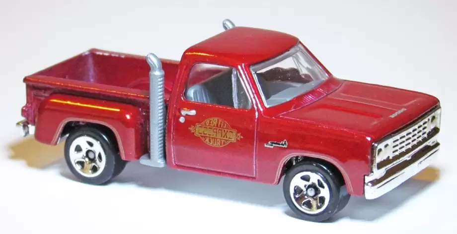 Foto da miniatura Hot Wheels 78 Dodge Li'l Red Express Pickup na cor Vinho
