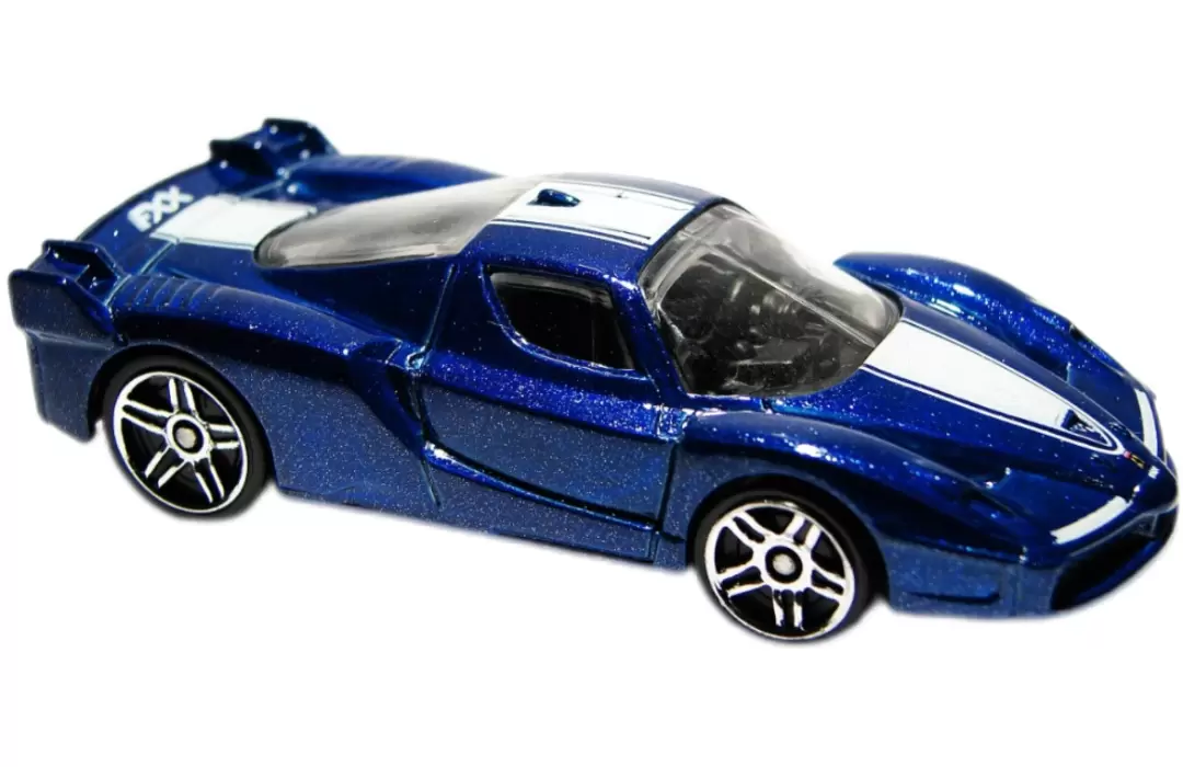 Foto da miniatura Hot Wheels Ferrari FXX na cor Azul